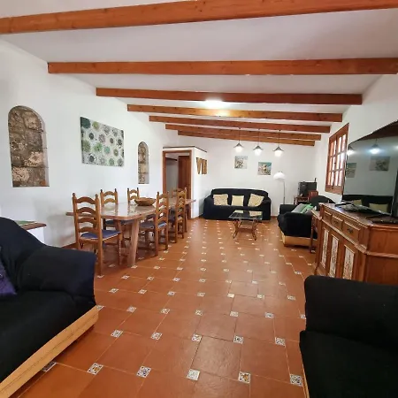 Majorera 13 Huespedes Y Piscina Privada